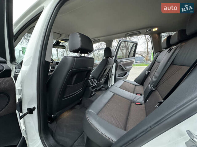 Білий БМВ Х3, об'ємом двигуна 2 л та пробігом 54 тис. км за 22500 $, фото 36 на Automoto.ua