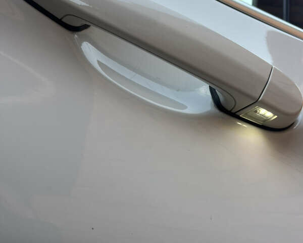 Белый БМВ Х3, объемом двигателя 2 л и пробегом 122 тыс. км за 23000 $, фото 37 на Automoto.ua