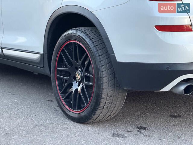 Белый БМВ Х3, объемом двигателя 2 л и пробегом 190 тыс. км за 17500 $, фото 16 на Automoto.ua