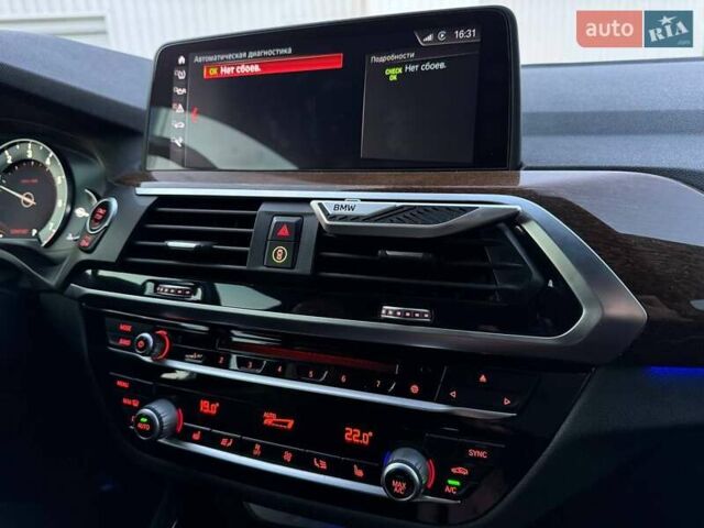 Белый БМВ Х3, объемом двигателя 2 л и пробегом 165 тыс. км за 27500 $, фото 34 на Automoto.ua