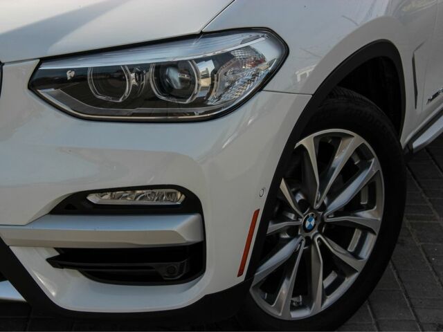 Білий БМВ Х3, об'ємом двигуна 2 л та пробігом 60 тис. км за 26500 $, фото 7 на Automoto.ua