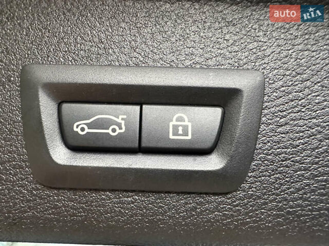 Белый БМВ Х3, объемом двигателя 2 л и пробегом 160 тыс. км за 17200 $, фото 22 на Automoto.ua