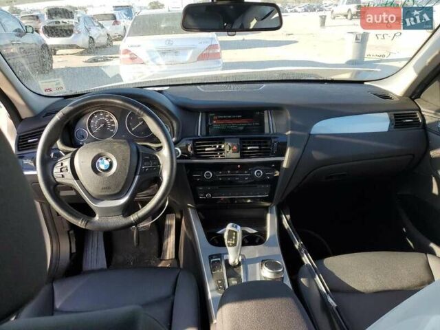 Білий БМВ Х3, об'ємом двигуна 2 л та пробігом 104 тис. км за 2900 $, фото 7 на Automoto.ua