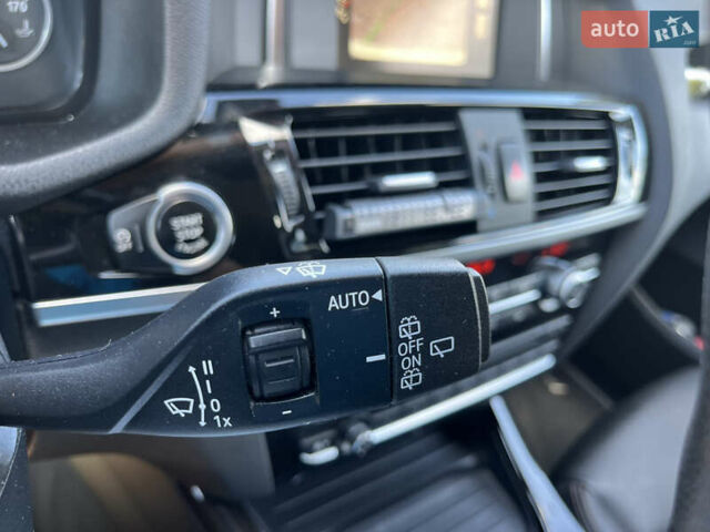 Белый БМВ Х3, объемом двигателя 2 л и пробегом 102 тыс. км за 24150 $, фото 9 на Automoto.ua