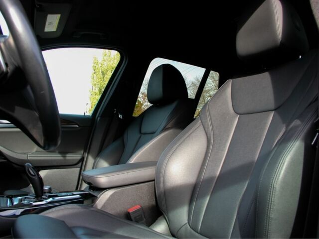Білий БМВ Х3, об'ємом двигуна 2 л та пробігом 60 тис. км за 26500 $, фото 12 на Automoto.ua