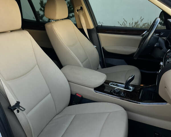 Белый БМВ Х3, объемом двигателя 2 л и пробегом 195 тыс. км за 20000 $, фото 38 на Automoto.ua