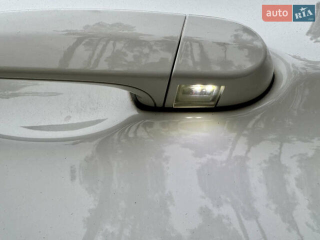 Белый БМВ Х3, объемом двигателя 2 л и пробегом 112 тыс. км за 18700 $, фото 4 на Automoto.ua