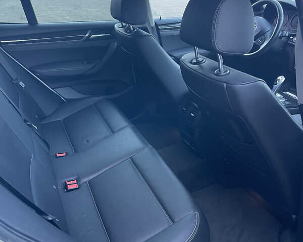 Белый БМВ Х3, объемом двигателя 2 л и пробегом 134 тыс. км за 15100 $, фото 25 на Automoto.ua