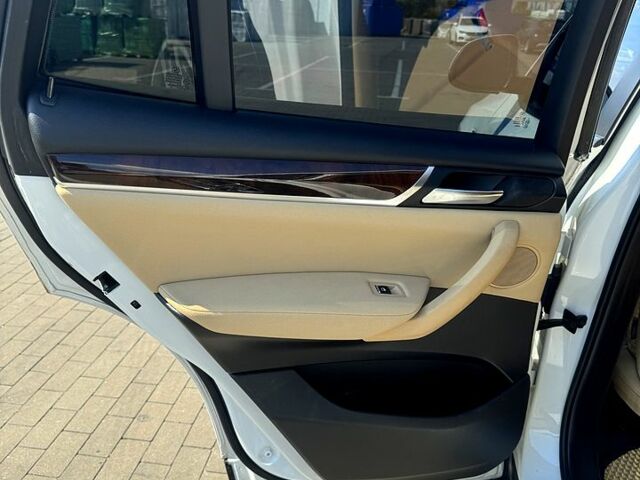 Белый БМВ Х3, объемом двигателя 2 л и пробегом 75 тыс. км за 15900 $, фото 11 на Automoto.ua