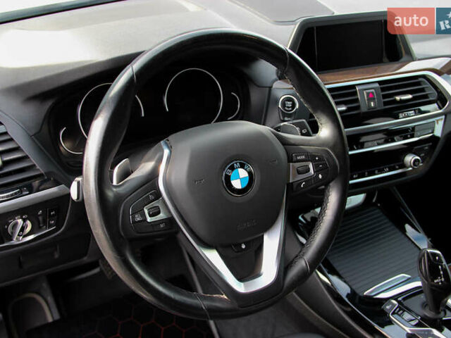 Білий БМВ Х3, об'ємом двигуна 2 л та пробігом 60 тис. км за 26500 $, фото 19 на Automoto.ua