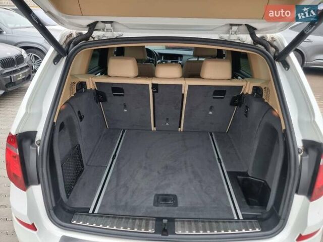 Білий БМВ Х3, об'ємом двигуна 2 л та пробігом 160 тис. км за 16990 $, фото 8 на Automoto.ua