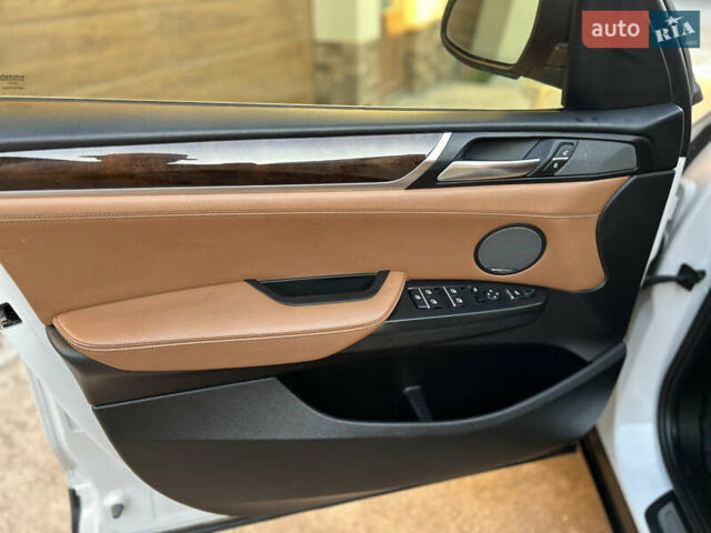 Білий БМВ Х3, об'ємом двигуна 2 л та пробігом 157 тис. км за 16999 $, фото 31 на Automoto.ua
