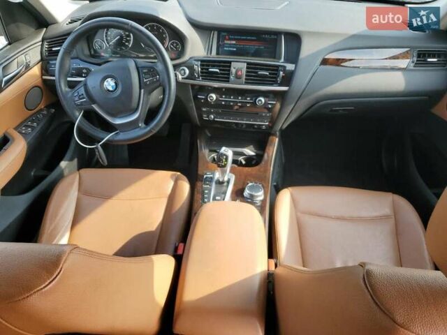 Белый БМВ Х3, объемом двигателя 2 л и пробегом 122 тыс. км за 2900 $, фото 7 на Automoto.ua