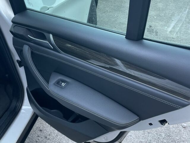 БМВ Х3 2017 в Ровно на Automoto.ua Белый БМВ Х3, объемом двигателя 2 л и пробегом 134 тыс. км за 14900 $, фото 17 на Automoto.ua