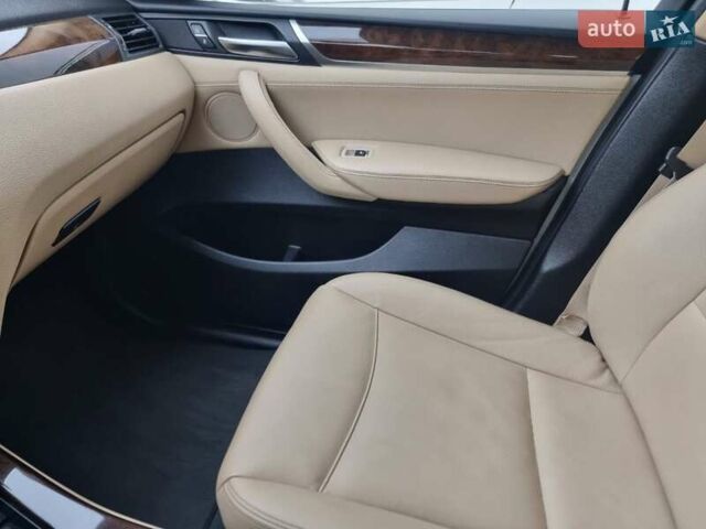 Білий БМВ Х3, об'ємом двигуна 2 л та пробігом 160 тис. км за 16990 $, фото 11 на Automoto.ua