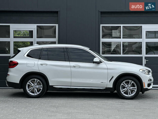 Білий БМВ Х3, об'ємом двигуна 2 л та пробігом 220 тис. км за 23500 $, фото 5 на Automoto.ua