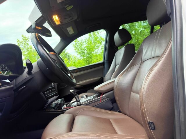 Белый БМВ Х3, объемом двигателя 2 л и пробегом 170 тыс. км за 22000 $, фото 5 на Automoto.ua