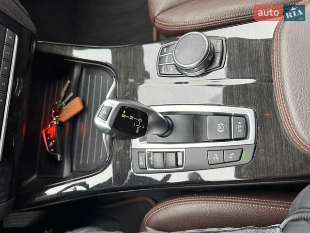 Белый БМВ Х3, объемом двигателя 2 л и пробегом 115 тыс. км за 17800 $, фото 3 на Automoto.ua