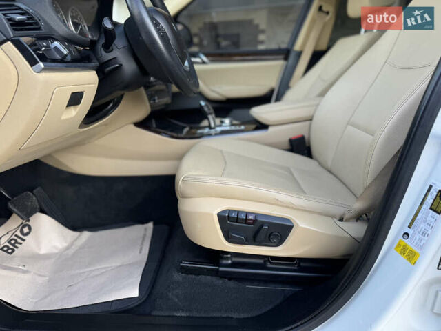 Білий БМВ Х3, об'ємом двигуна 2 л та пробігом 221 тис. км за 13500 $, фото 21 на Automoto.ua