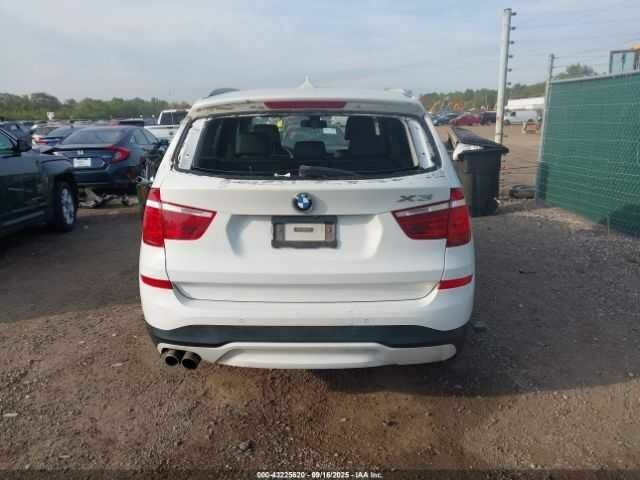 Белый БМВ Х3, объемом двигателя 2 л и пробегом 170 тыс. км за 5000 $, фото 15 на Automoto.ua
