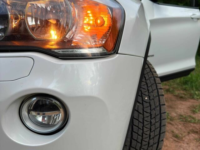 Белый БМВ Х3, объемом двигателя 2 л и пробегом 170 тыс. км за 22000 $, фото 7 на Automoto.ua