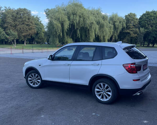 Белый БМВ Х3, объемом двигателя 2 л и пробегом 134 тыс. км за 15100 $, фото 14 на Automoto.ua