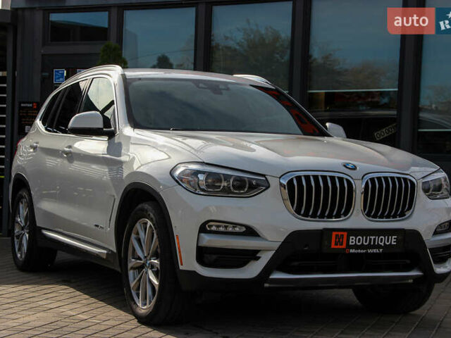 Білий БМВ Х3, об'ємом двигуна 2 л та пробігом 60 тис. км за 26500 $, фото 6 на Automoto.ua