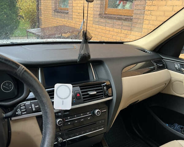 Білий БМВ Х3, об'ємом двигуна 2 л та пробігом 244 тис. км за 21500 $, фото 8 на Automoto.ua