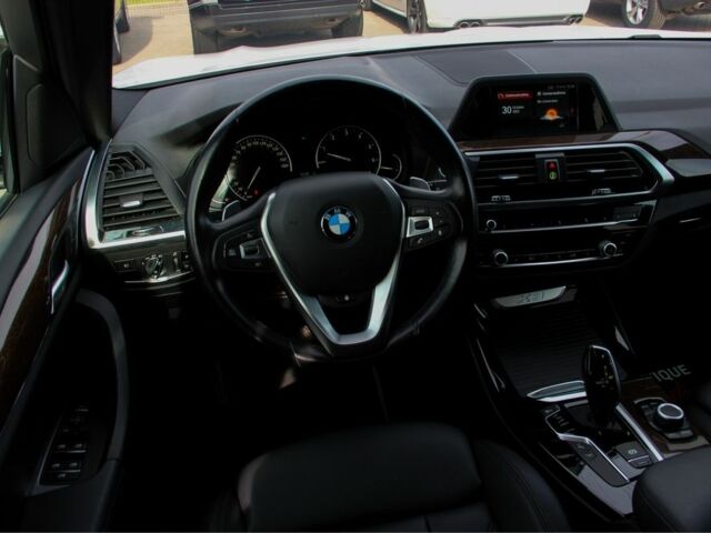 Білий БМВ Х3, об'ємом двигуна 2 л та пробігом 60 тис. км за 26500 $, фото 17 на Automoto.ua