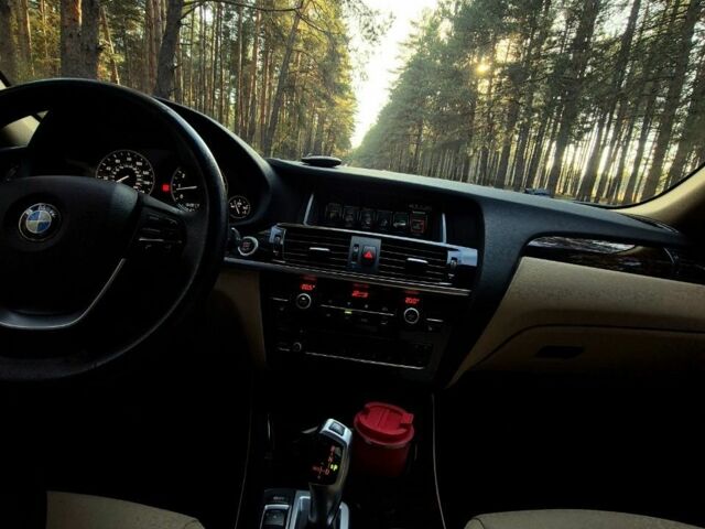 Белый БМВ Х3, объемом двигателя 2 л и пробегом 150 тыс. км за 17500 $, фото 6 на Automoto.ua