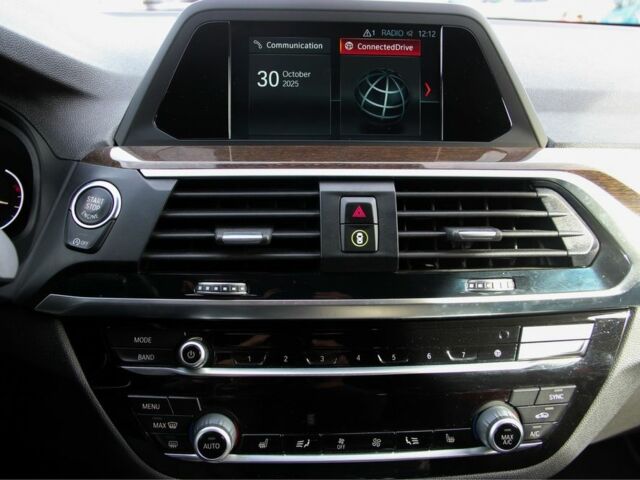 Білий БМВ Х3, об'ємом двигуна 2 л та пробігом 60 тис. км за 26500 $, фото 14 на Automoto.ua