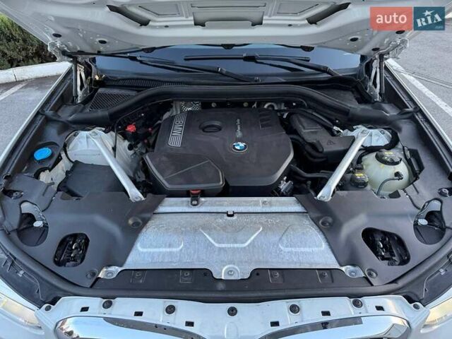 Белый БМВ Х3, объемом двигателя 2 л и пробегом 165 тыс. км за 27500 $, фото 30 на Automoto.ua