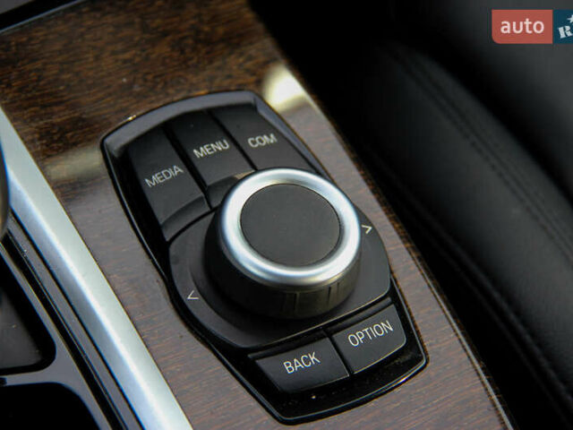 Білий БМВ Х3, об'ємом двигуна 2 л та пробігом 60 тис. км за 26500 $, фото 26 на Automoto.ua