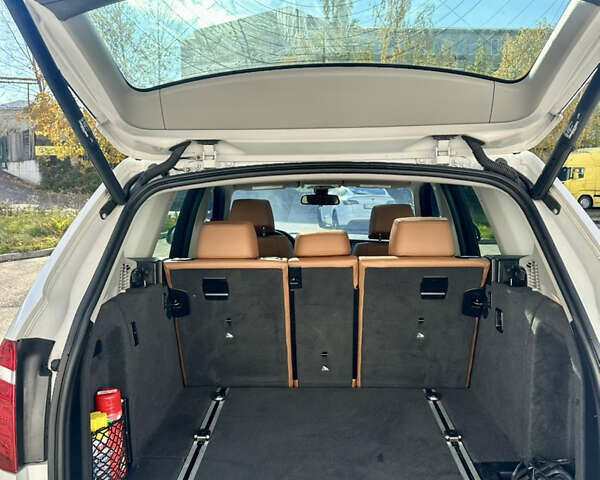 Білий БМВ Х3, об'ємом двигуна 2 л та пробігом 207 тис. км за 18200 $, фото 19 на Automoto.ua