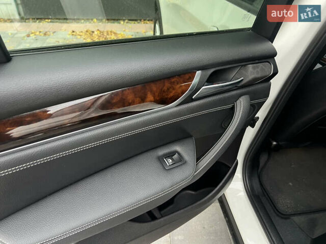 Белый БМВ Х3, объемом двигателя 2 л и пробегом 106 тыс. км за 19000 $, фото 14 на Automoto.ua