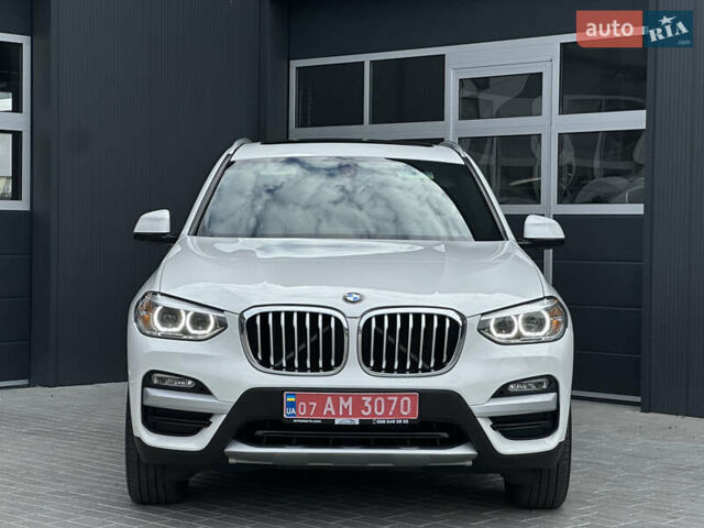 Білий БМВ Х3, об'ємом двигуна 2 л та пробігом 220 тис. км за 23500 $, фото 1 на Automoto.ua