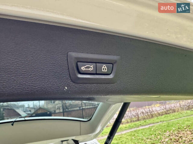 Белый БМВ Х3, объемом двигателя 2 л и пробегом 112 тыс. км за 18700 $, фото 58 на Automoto.ua