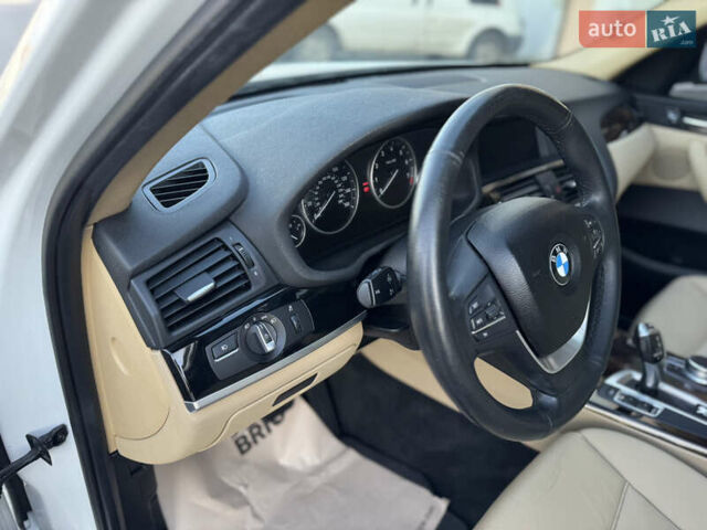 Білий БМВ Х3, об'ємом двигуна 2 л та пробігом 221 тис. км за 13500 $, фото 26 на Automoto.ua