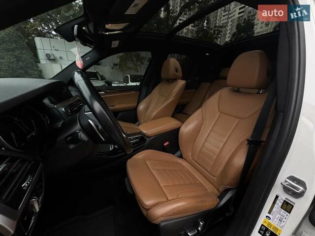 Білий БМВ Х3, об'ємом двигуна 2 л та пробігом 179 тис. км за 28500 $, фото 11 на Automoto.ua