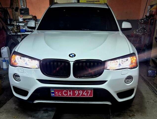 Белый БМВ Х3, объемом двигателя 2 л и пробегом 153 тыс. км за 17500 $, фото 9 на Automoto.ua