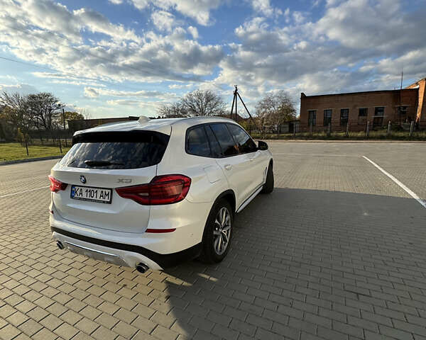 Белый БМВ Х3, объемом двигателя 2 л и пробегом 99 тыс. км за 33800 $, фото 8 на Automoto.ua