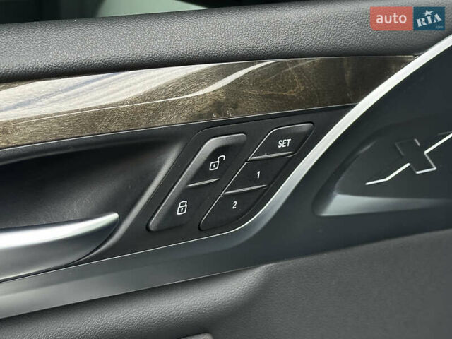 Білий БМВ Х3, об'ємом двигуна 2 л та пробігом 220 тис. км за 23500 $, фото 29 на Automoto.ua