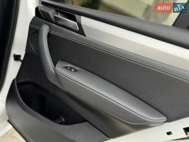 Белый БМВ Х3, объемом двигателя 2 л и пробегом 134 тыс. км за 25800 $, фото 86 на Automoto.ua