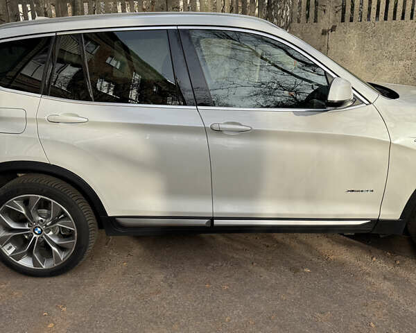 Белый БМВ Х3, объемом двигателя 2 л и пробегом 176 тыс. км за 21000 $, фото 7 на Automoto.ua