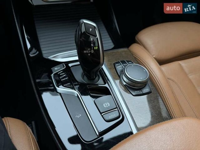 Білий БМВ Х3, об'ємом двигуна 2 л та пробігом 179 тис. км за 28500 $, фото 26 на Automoto.ua