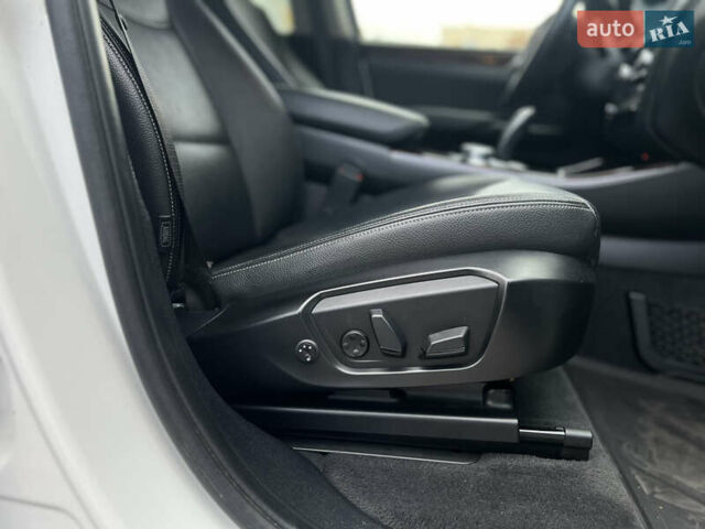 Белый БМВ Х3, объемом двигателя 2 л и пробегом 106 тыс. км за 19000 $, фото 34 на Automoto.ua