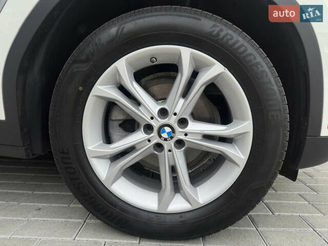 Білий БМВ Х3, об'ємом двигуна 2 л та пробігом 220 тис. км за 23500 $, фото 13 на Automoto.ua