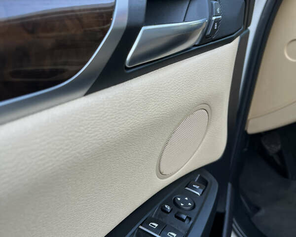 Белый БМВ Х3, объемом двигателя 2 л и пробегом 195 тыс. км за 20000 $, фото 23 на Automoto.ua