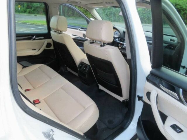 Белый БМВ Х3, объемом двигателя 2 л и пробегом 56 тыс. км за 11200 $, фото 14 на Automoto.ua