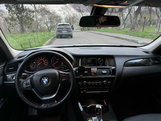 Белый БМВ Х3, объемом двигателя 2 л и пробегом 130 тыс. км за 17000 $, фото 5 на Automoto.ua